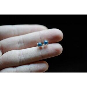 sapphire earrings, blue sapphire stud earrings, natural sapphire, rough sapphire